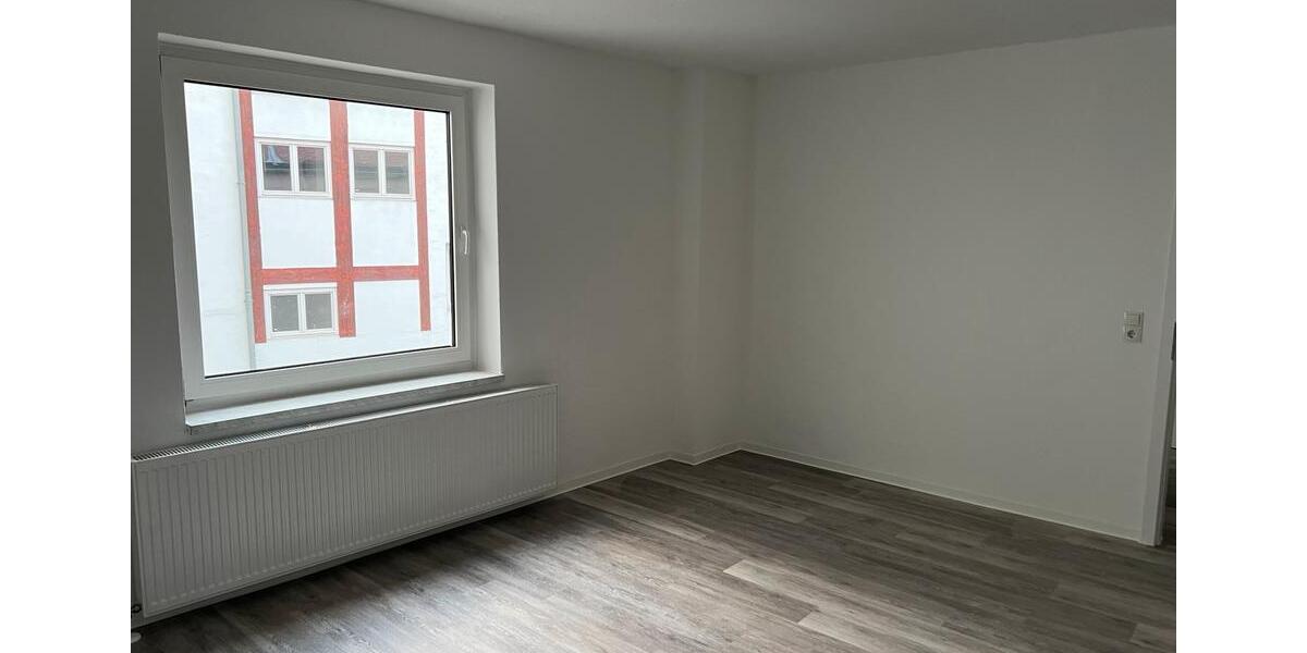 Dachgeschoßwohnung Eisleben (Lutherstadt) - 3 Zimmer, 99 m&sup2;, 700&euro; | Angebot:25339132