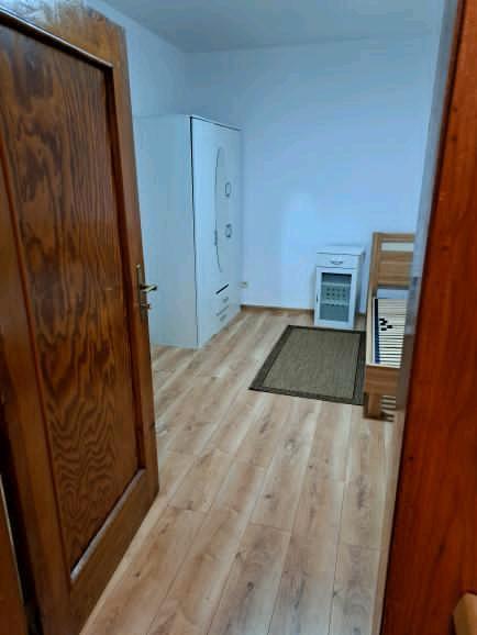 Etagenwohnung Colditz - 3 Zimmer, 75 m&sup2;, 5&euro; | Angebot:24854913