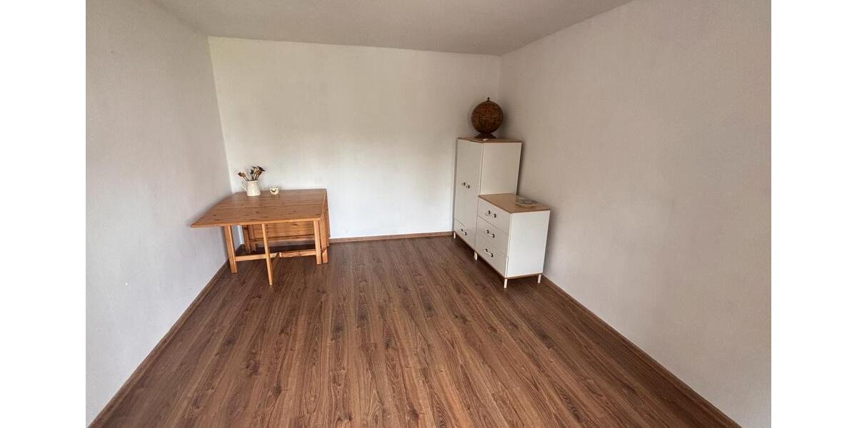 Etagenwohnung Gartz (Oder) - 1 Zimmer, 32 m&sup2;, 310&euro; | Angebot:26614284