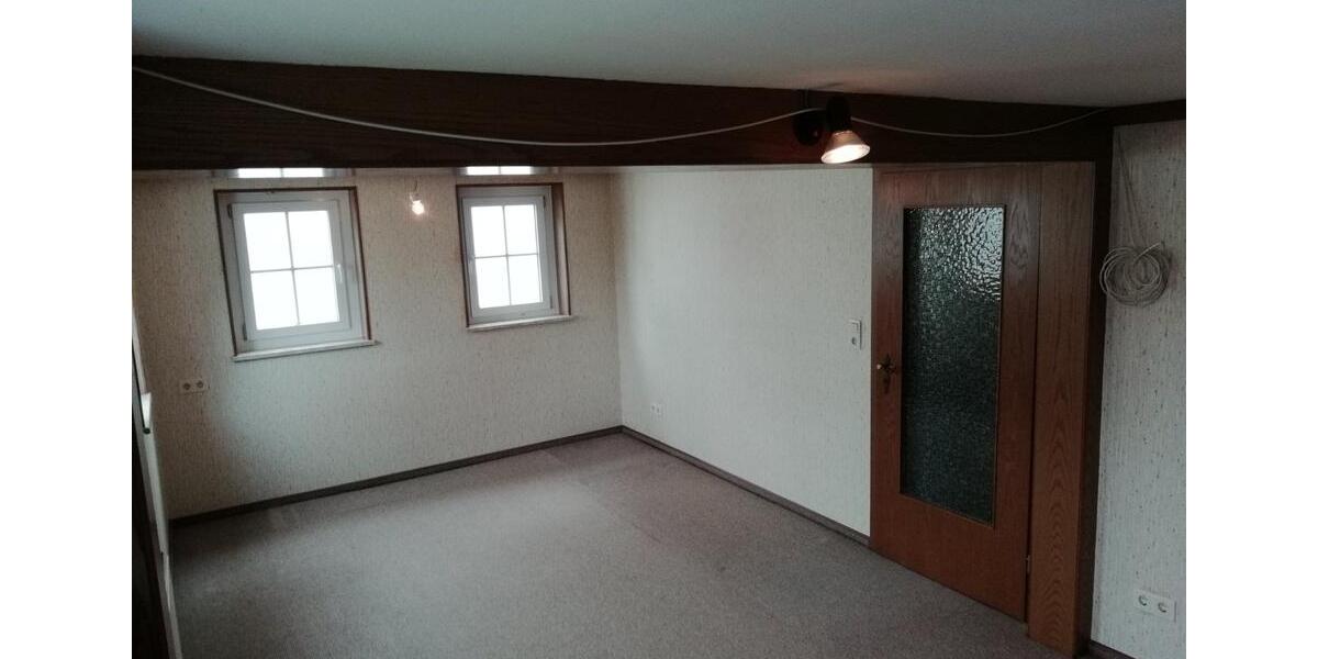 Einfamilienhaus Weikersheim - 5 Zimmer, 105 m&sup2;, 740&euro; | Angebot:24803010