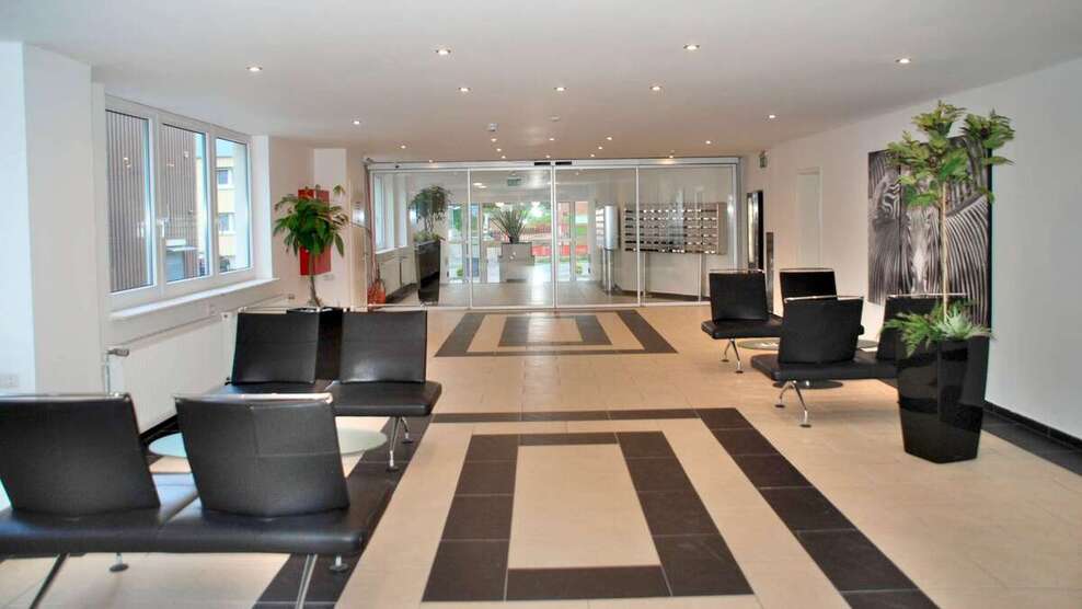 Büro in Steinbach (Taunus) 599 € 38 m² zimmer