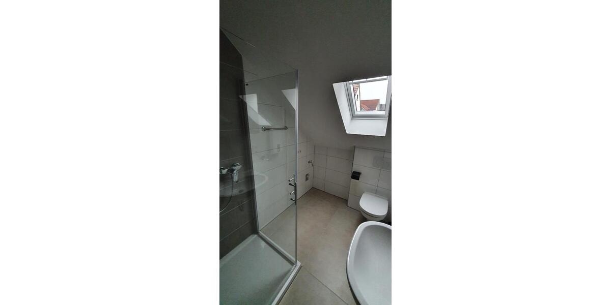 Dachgeschoßwohnung Langgöns - 2 Zimmer, 50 m&sup2;, 600&euro; | Angebot:24819199