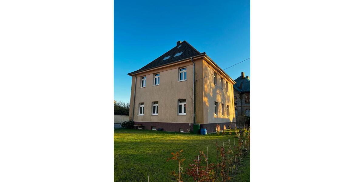 Etagenwohnung Sandersdorf-Brehna Brehna - 3 Zimmer, 90 m&sup2;, 675&euro; | Angebot:25974534