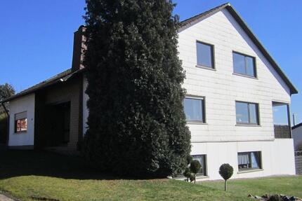 Großzügige helle Wohnung