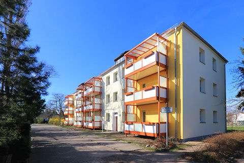 Etagenwohnung Dessau-Roßlau Roßlau - 2 Zimmer, 63 m&sup2;, 516&euro; | Angebot:27029356