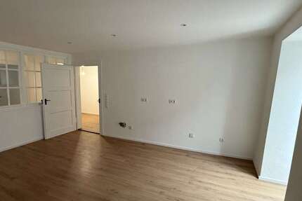 Wohnung Abensberg - 3 Zimmer, 98 m&sup2;, 1.075&euro; | Angebot:24709897