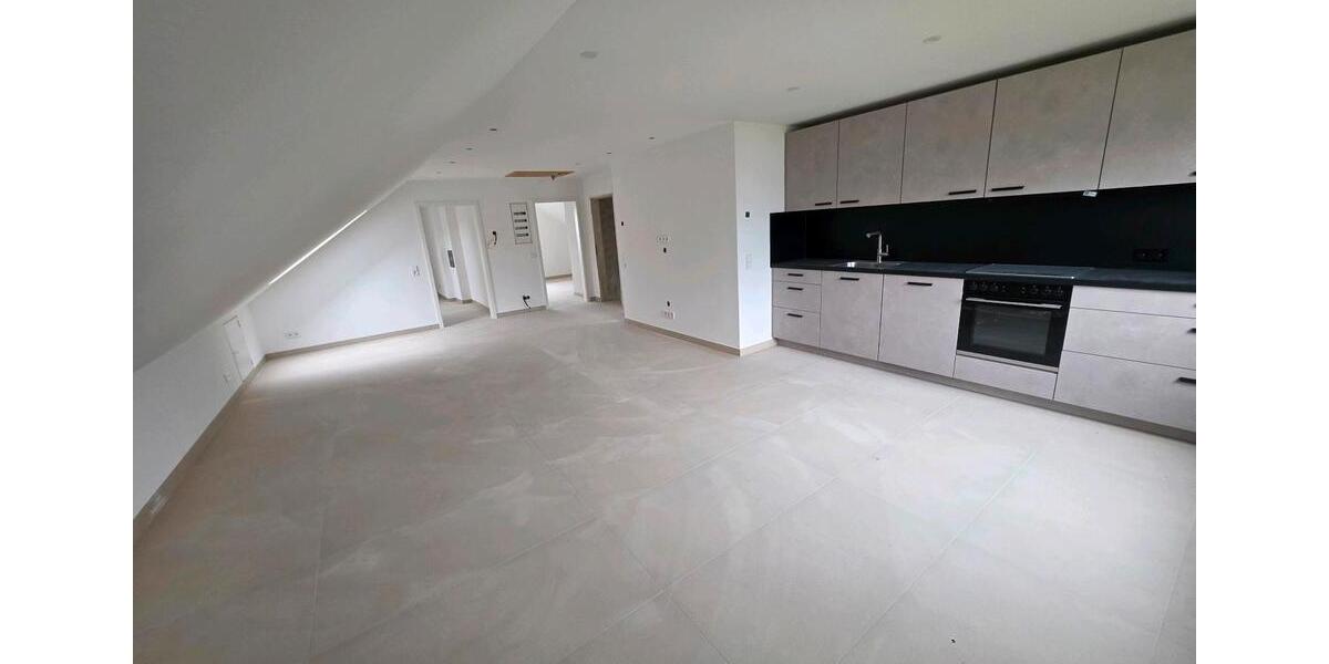 Dachgeschoßwohnung Rheinfelden (Baden) - 3 Zimmer, 80 m&sup2;, 1.200&euro; | Angebot:26400920
