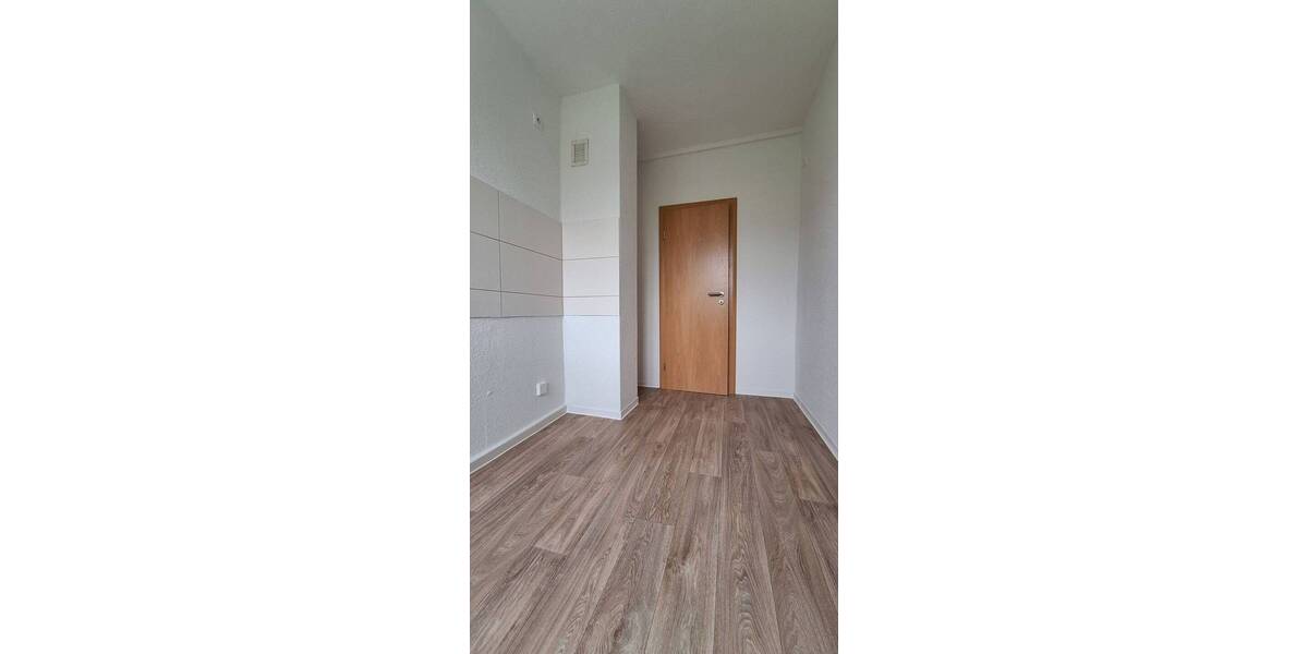 Etagenwohnung Löbau Altlöbau - 4 Zimmer, 70 m&sup2;, 398&euro; | Angebot:25696508
