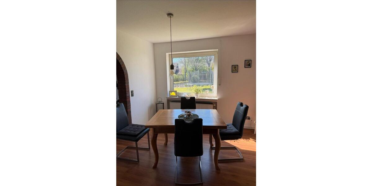 Erdgeschoßwohnung Petershagen - 3 Zimmer, 120 m&sup2;, 660&euro; | Angebot:26048913