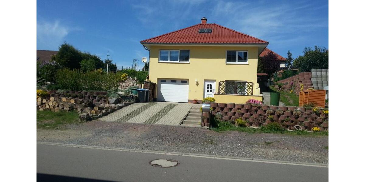 Wohnen auf Zeit Rötha - 1 Zimmer, 35 m&sup2;, 35&euro; | Angebot:25493205