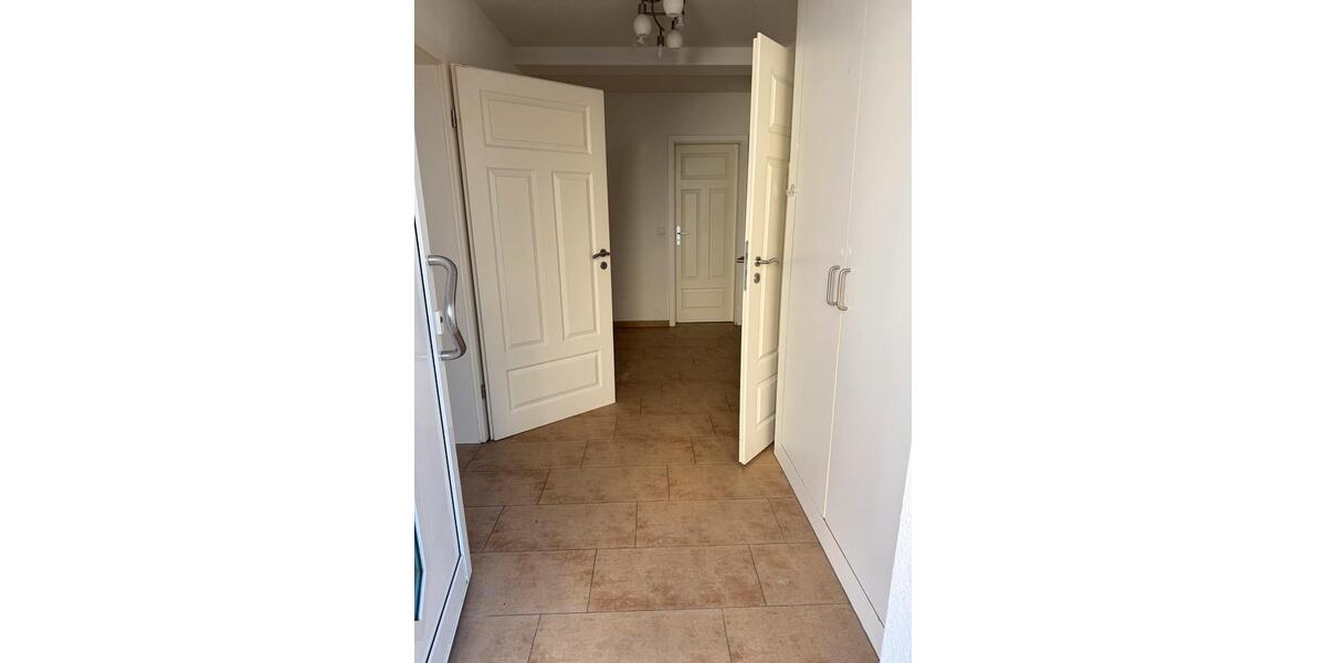Erdgeschoßwohnung Aalen - 3 Zimmer, 75 m&sup2;, 850&euro; | Angebot:26382637