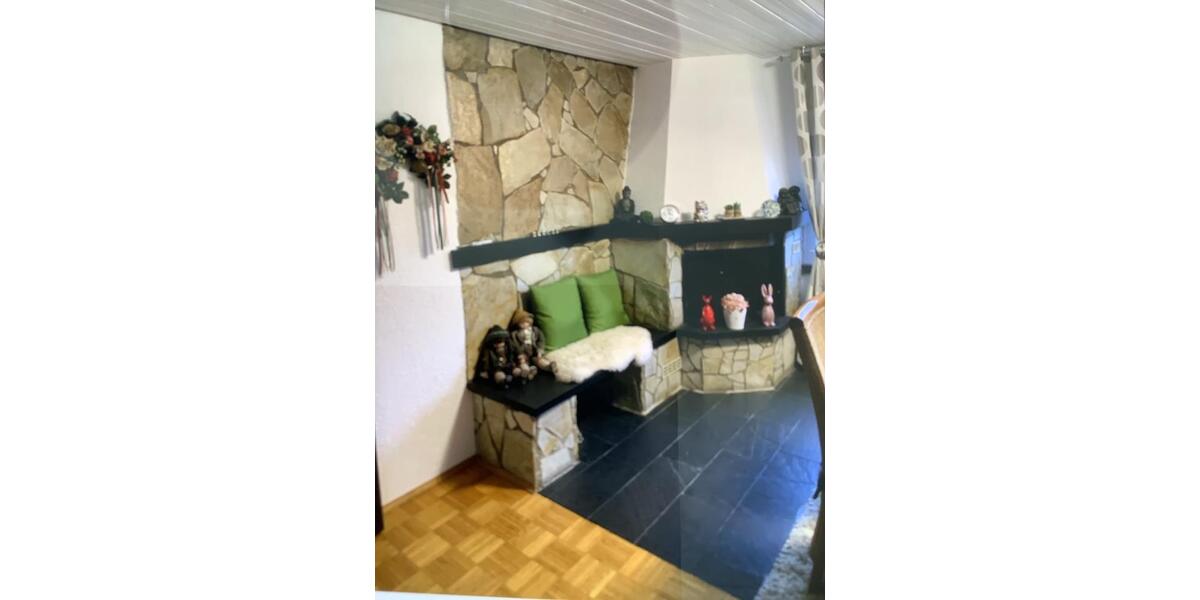 Dachgeschoßwohnung Finnentrop - 3 Zimmer, 80 m&sup2;, 500&euro; | Angebot:26688489