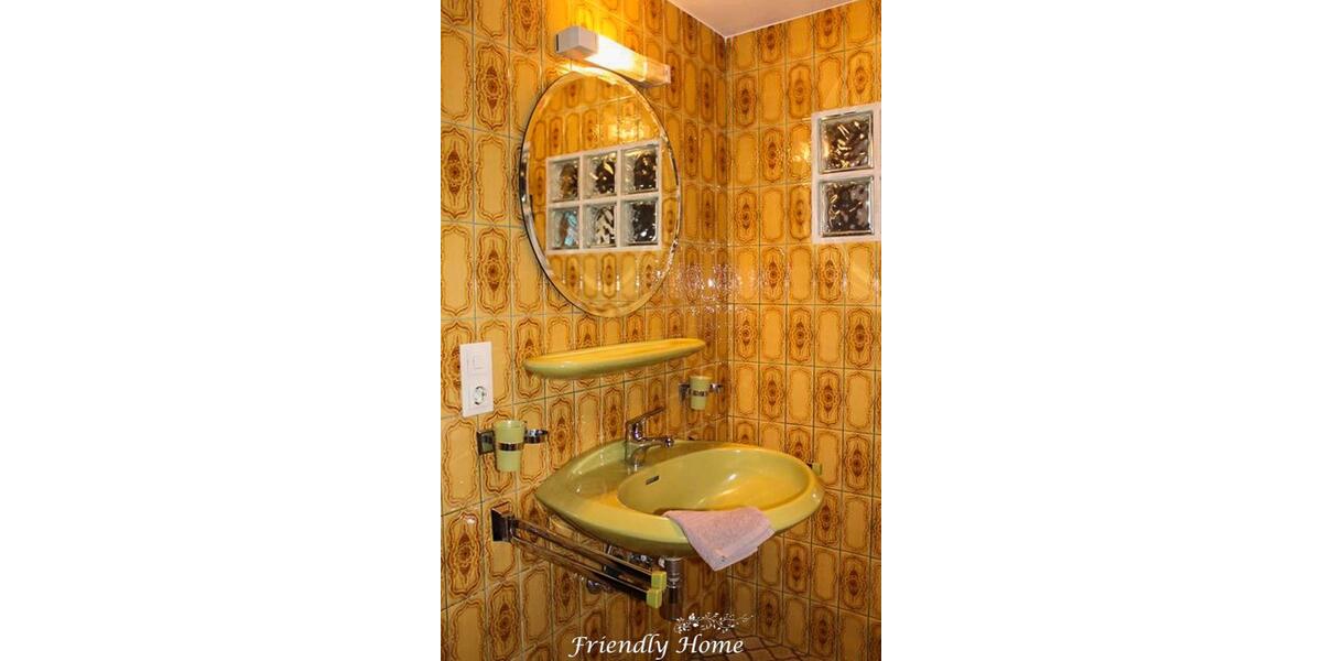 Wohnen auf Zeit Bornheim - 8 Zimmer, 120 m&sup2;, 39&euro; | Angebot:14543309