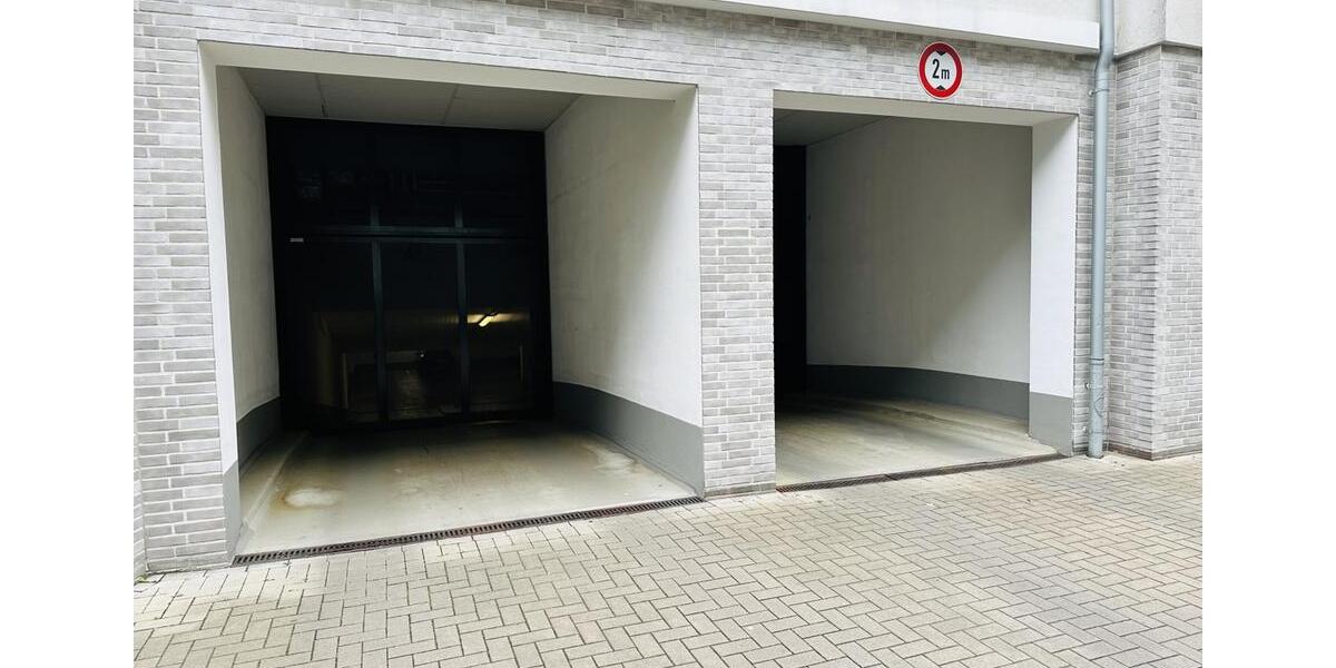 Etagenwohnung Düsseldorf Stadtbezirk 2 - 2 Zimmer, 74 m&sup2;, 1.400&euro; | Angebot:26580206