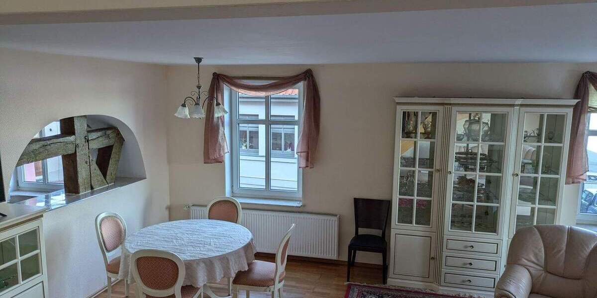 Etagenwohnung Malchow - 3 Zimmer, 200 m&sup2;, 1.250&euro; | Angebot:25707569