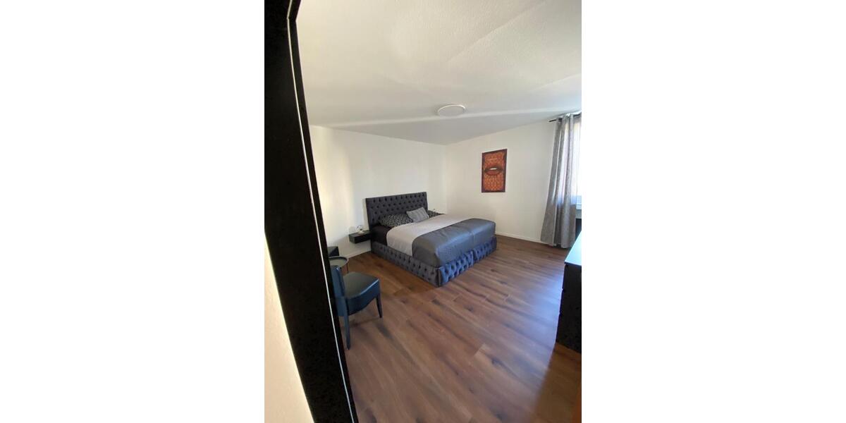 Wohnen auf Zeit Koblenz - 5 Zimmer, 20 m&sup2;, 400&euro; | Angebot:26214068