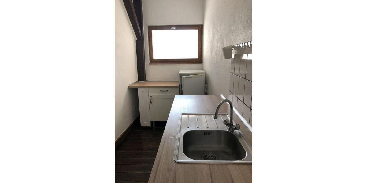 Dachgeschoßwohnung Saarbrücken - 3 Zimmer, 65 m&sup2;, 580&euro; | Angebot:26362184