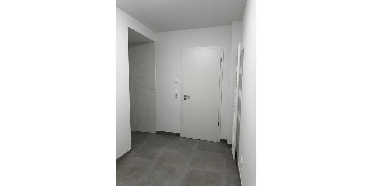 Erdgeschoßwohnung Heide - 3 Zimmer, 102 m&sup2;, 1.377&euro; | Angebot:26480238