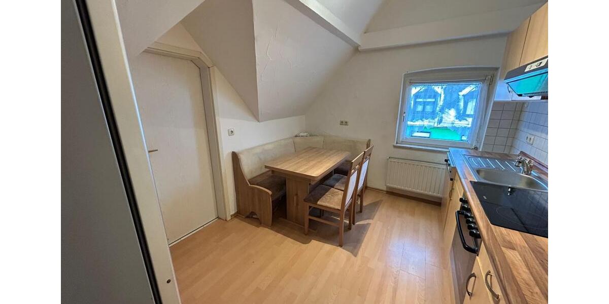 Dachgeschoßwohnung Waldsassen - 3 Zimmer, 60 m&sup2;, 420&euro; | Angebot:26492894