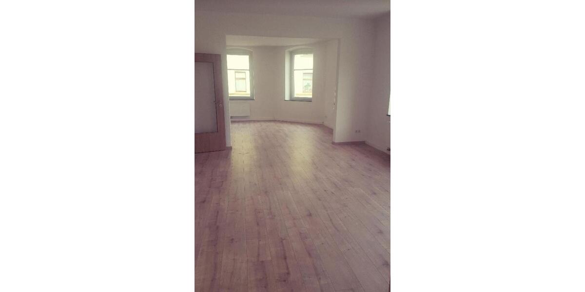 Etagenwohnung Freiberg - 5 Zimmer, 130 m&sup2;, 906&euro; | Angebot:24353949