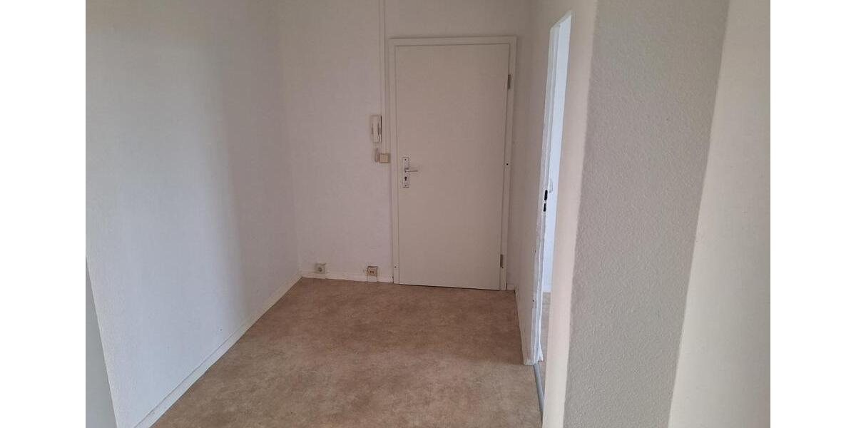 Etagenwohnung Zehdenick - 4 Zimmer, 67 m&sup2;, 400&euro; | Angebot:25646522