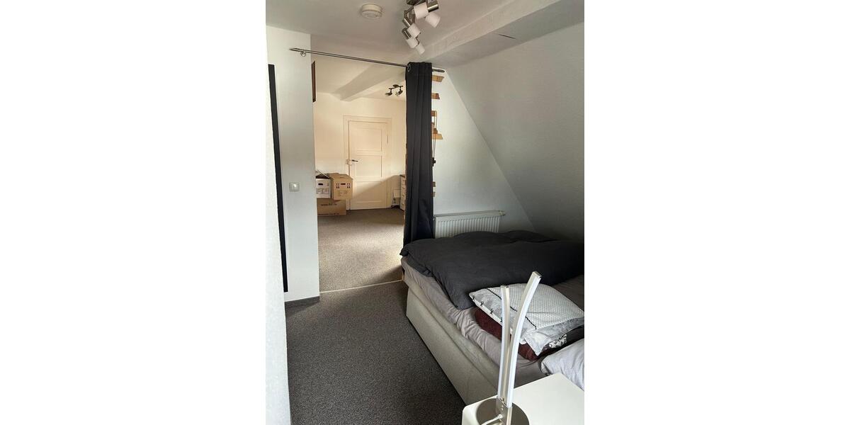 Dachgeschoßwohnung Bayreuth Meyernberg - 2.5 Zimmer, 51 m&sup2;, 610&euro; | Angebot:25224651