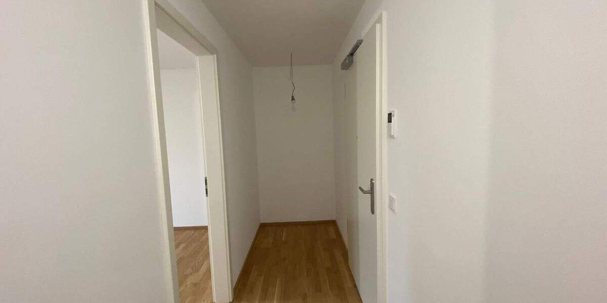Etagenwohnung Stein - 2 Zimmer, 77 m&sup2;, 1.150&euro; | Angebot:26758984