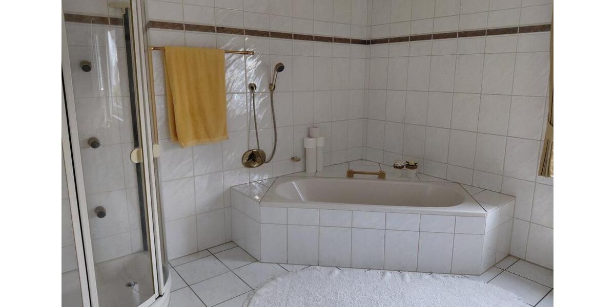 Etagenwohnung Kalbach - 3 Zimmer, 115 m&sup2;, 970&euro; | Angebot:24535646