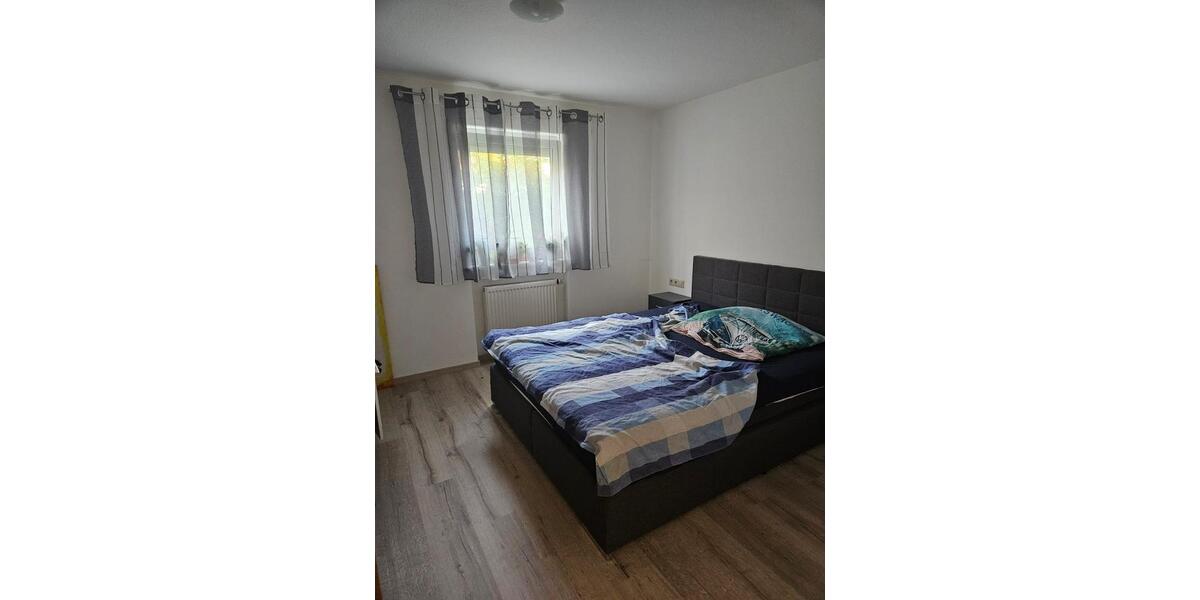 kleine 2-Zimmer-Wohnung mit Garten an Hundebesitzer zu vermieten 2 zimmer