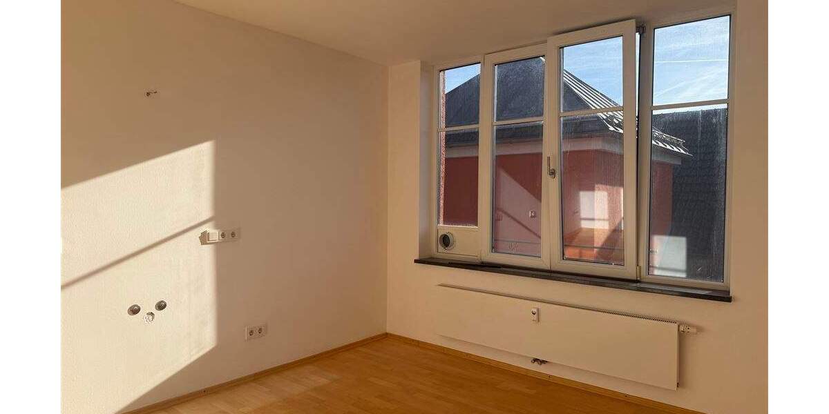 Gewerbeobjekt Murnau a. Staffelsee Murnau - 4 Zimmer, 105 m&sup2;, 1.600&euro; | Angebot:24580094