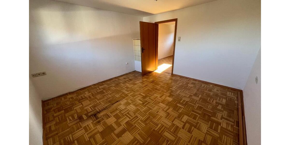 Dachgeschoßwohnung Dotternhausen - 3 Zimmer, 64 m&sup2;, 570&euro; | Angebot:25306813