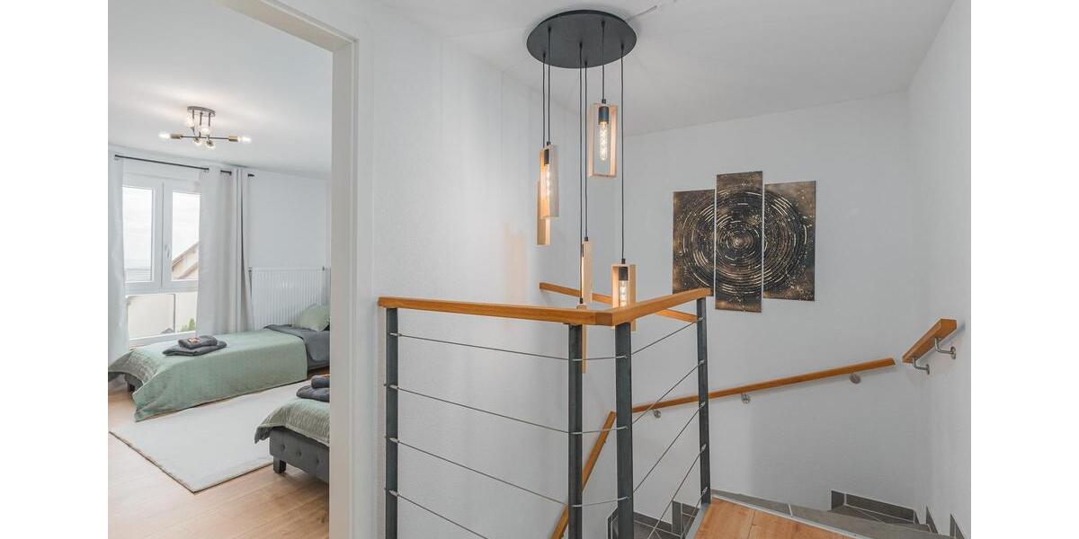 Wunderschönes Einfamilienhaus in Filderstadt Plattenhardt. Vollmöbliert, 3 Schlafzimmer 4 zimmer