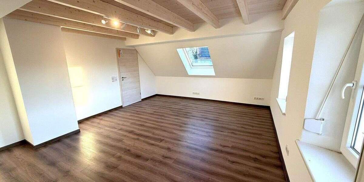 4-Zimmer-Traumwohnung in Ellingen - Erstbezug nach hochwertiger Sanierung 4 zimmer
