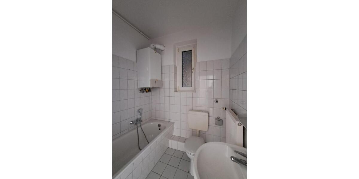 Etagenwohnung Bremerhaven Mitte - 3 Zimmer, 70 m&sup2;, 375&euro; | Angebot:26534544