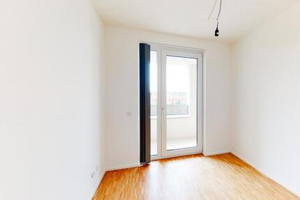 Platz für die ganze Familie! Clever geschnittene 5-Zimmer-Wohnung mit Loggia!