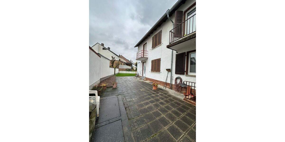 Toplage am Maudacher Bruch - Kernsaniertes Doppelhaus in Sackgasse 5 zimmer