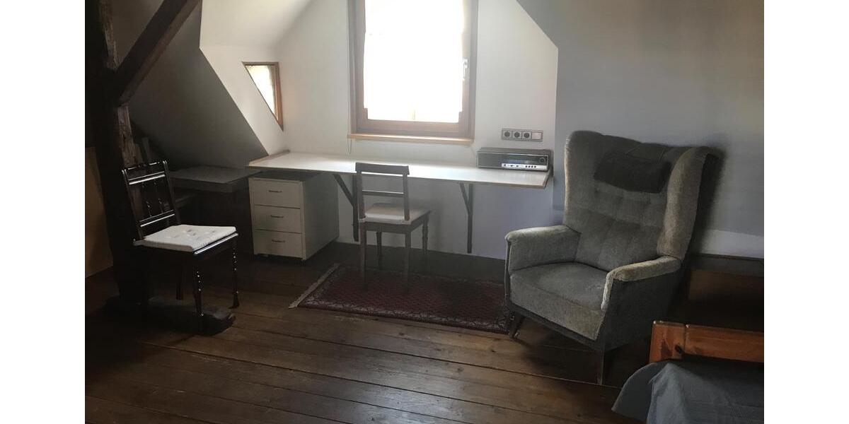 Wohnen auf Zeit Asperg - 1 Zimmer, 14 m&sup2;, 350&euro; | Angebot:24868195