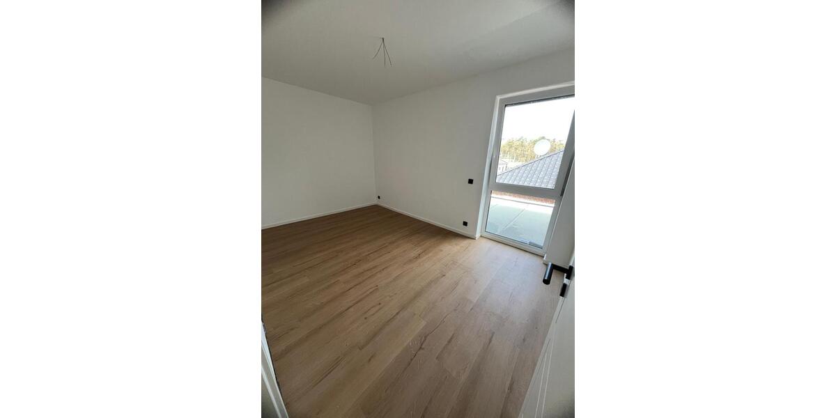 Etagenwohnung Hodenhagen - 4 Zimmer, 107 m&sup2;, 1.200&euro; | Angebot:25053639