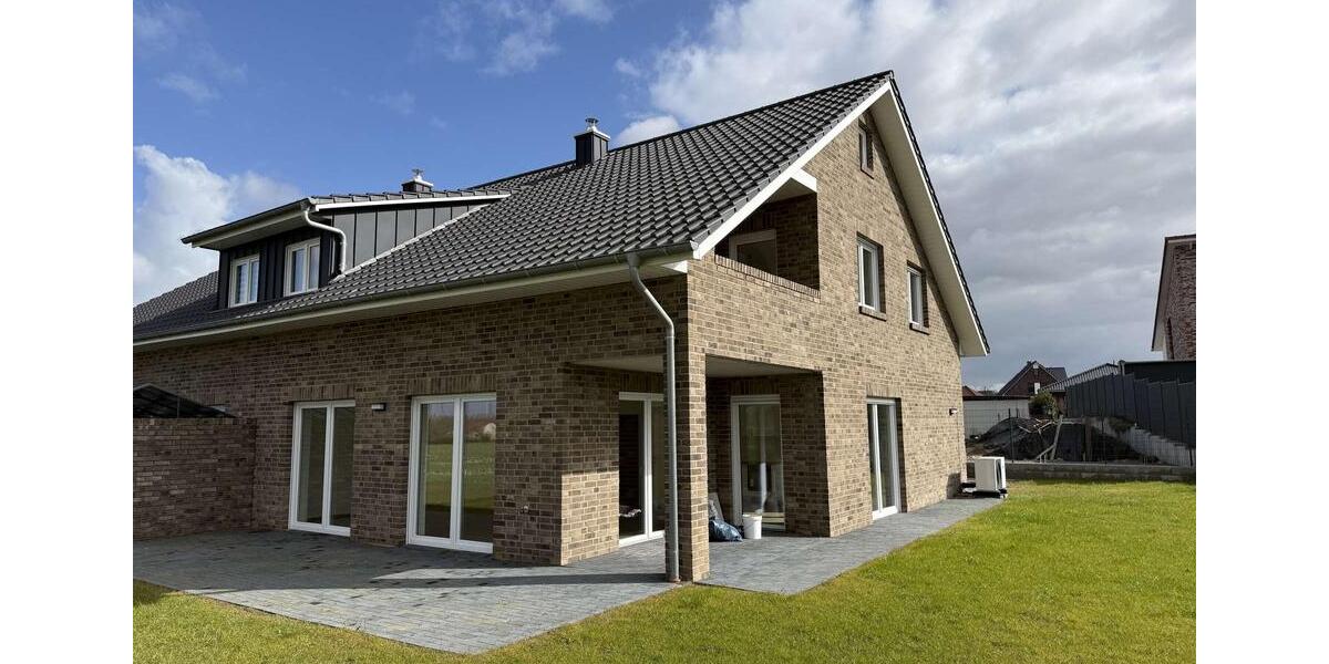 Doppelhaushälfte Uchte - 6 Zimmer, 178 m&sup2;, 1.400&euro; | Angebot:26255584