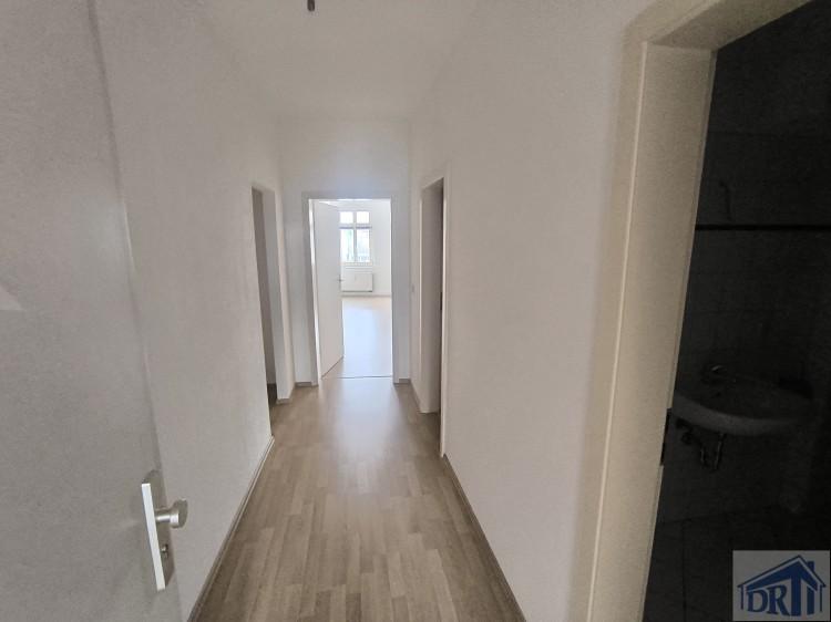 Etagenwohnung Zittau - 1 Zimmer, 37 m&sup2;, 241&euro; | Angebot:25719763