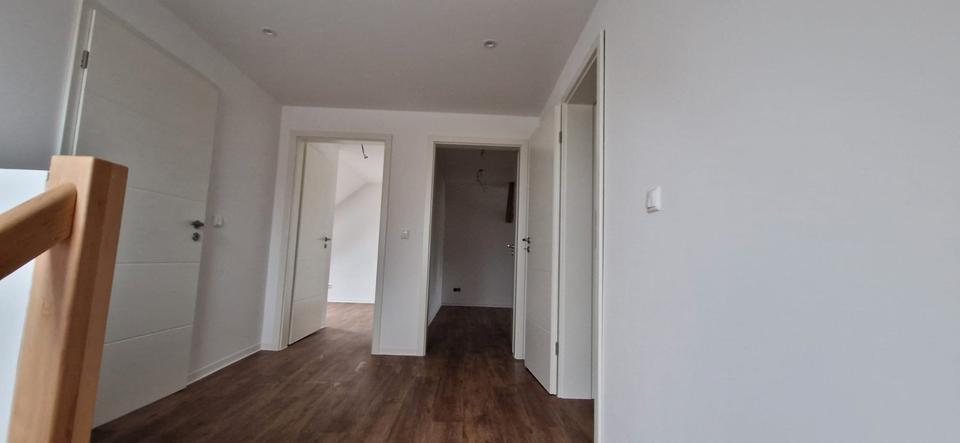 Maisonettenwohnung Ilsede Adenstedt - 6 Zimmer, 164 m&sup2;, 1.400&euro; | Angebot:26651239