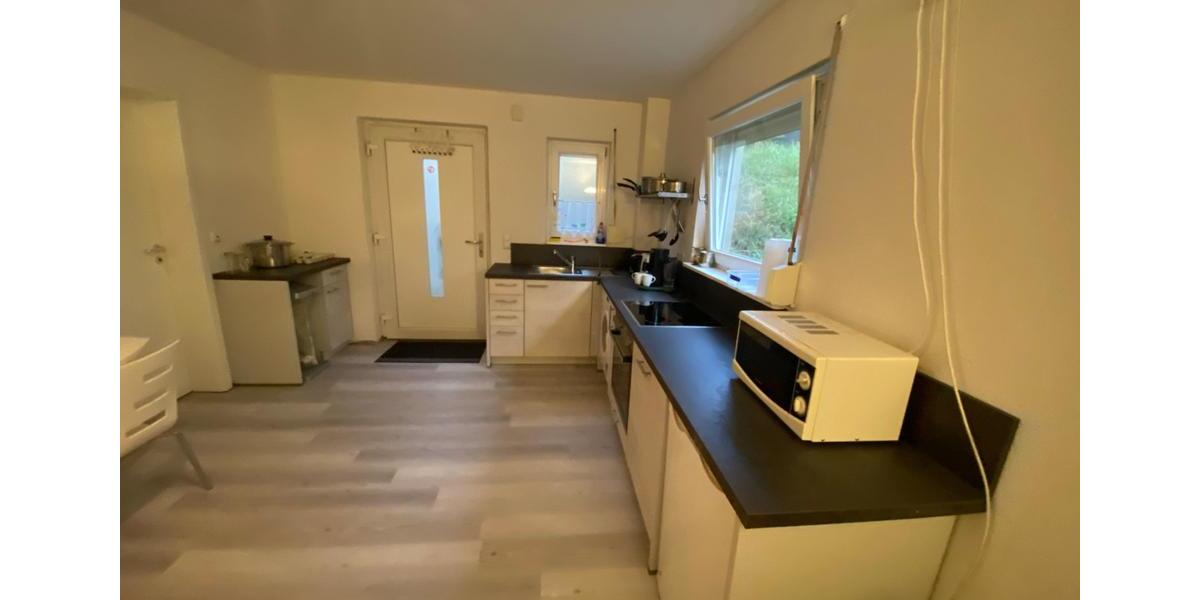 2-Zimmerwohnung mit Ladestation (11Kw) für Ihr Elektrofahrzeug, Internet, TV, Küche m. Geschirrspüler, DuscheWc, Wasch-Trockner 2 zimmer