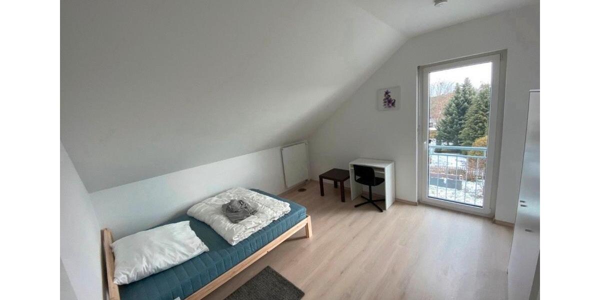 Kurzzeitvermietung möblierter Zimmer 3 zimmer