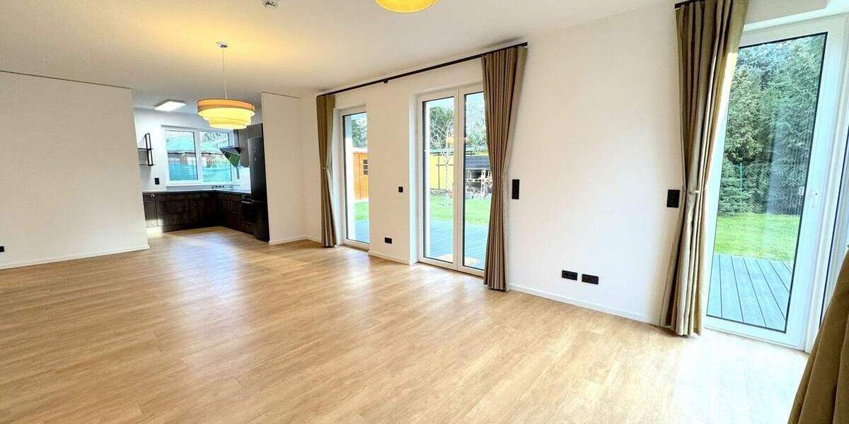 Etagenwohnung Berlin / Mahlsdorf Mahlsdorf - 3 Zimmer, 104 m&sup2;, 1.900&euro; | Angebot:26162032