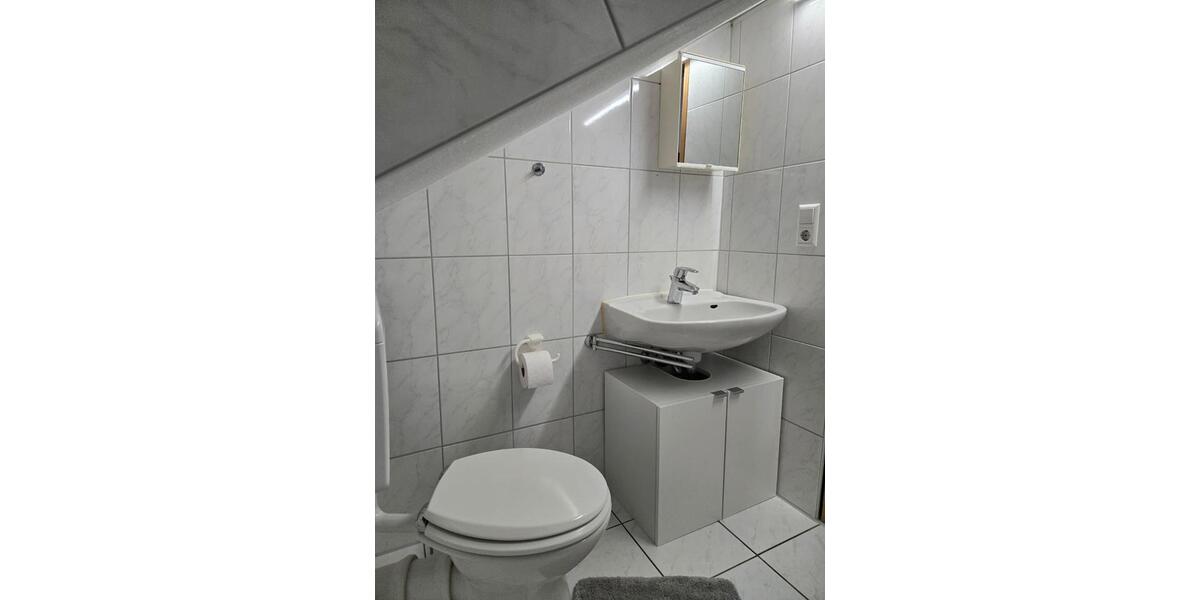 Dachgeschoßwohnung Waiblingen Bittenfeld - 2 Zimmer, 40 m&sup2;, 750&euro; | Angebot:25112741