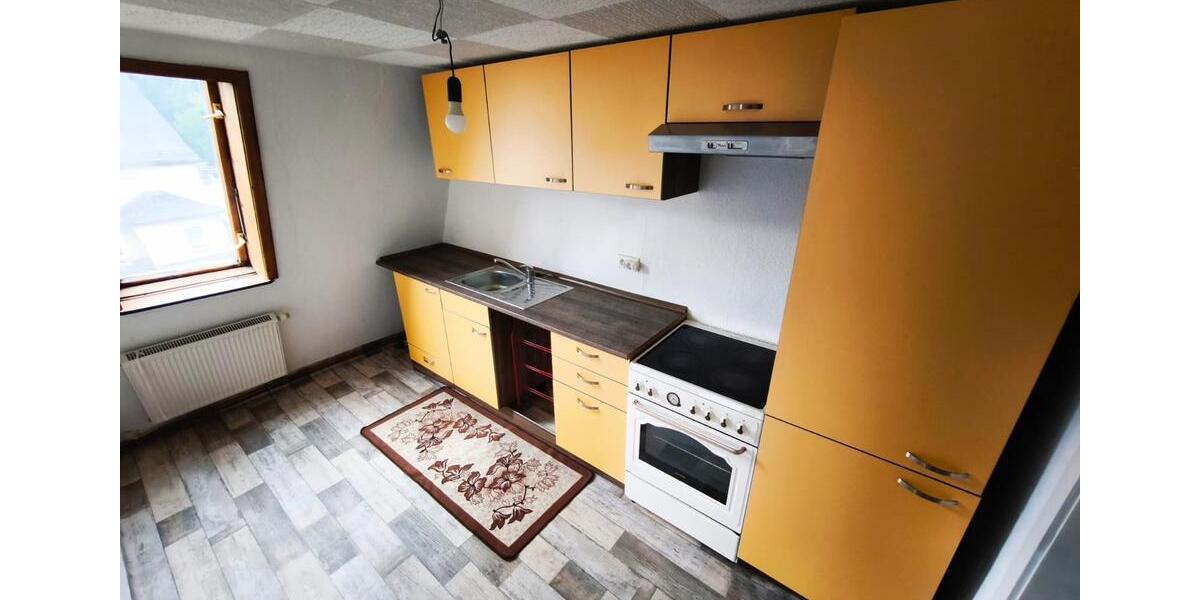 Etagenwohnung Mülsen - 3 Zimmer, 75 m&sup2;, 399&euro; | Angebot:24814201