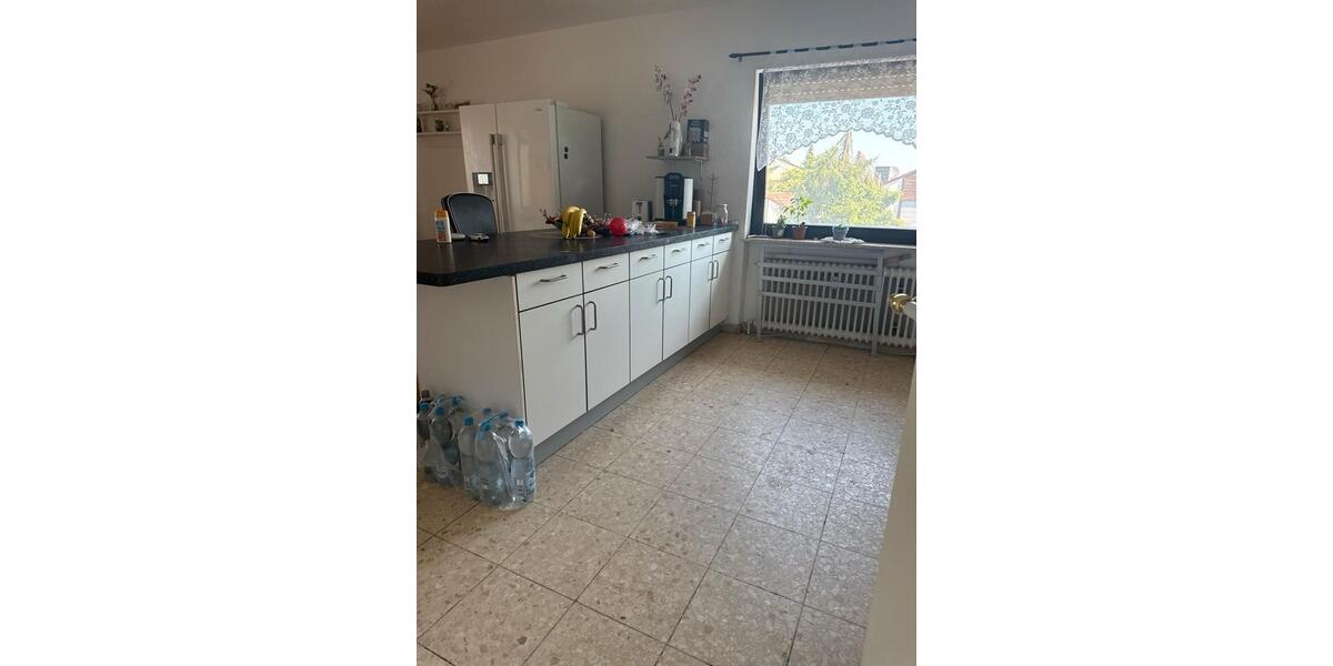 Wohnen auf Zeit Darmstadt Eberstadt - 4 Zimmer, 180 m&sup2;, 1.150&euro; | Angebot:26502208