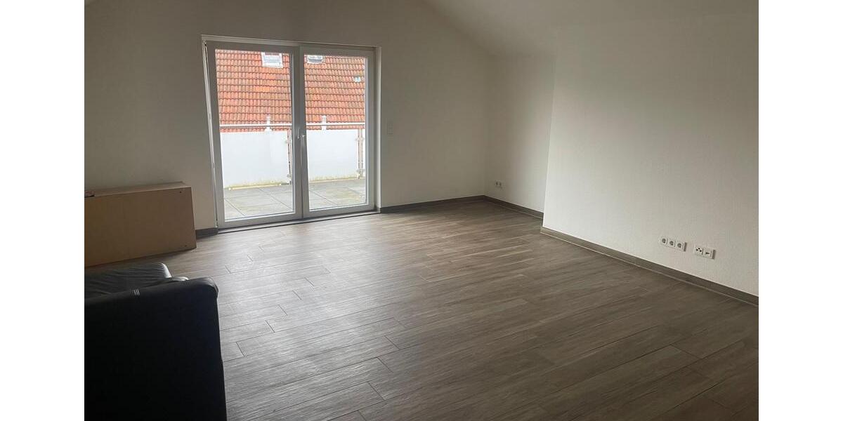Dachgeschoßwohnung Taunusstein - 3 Zimmer, 80 m&sup2;, 1.050&euro; | Angebot:25239289