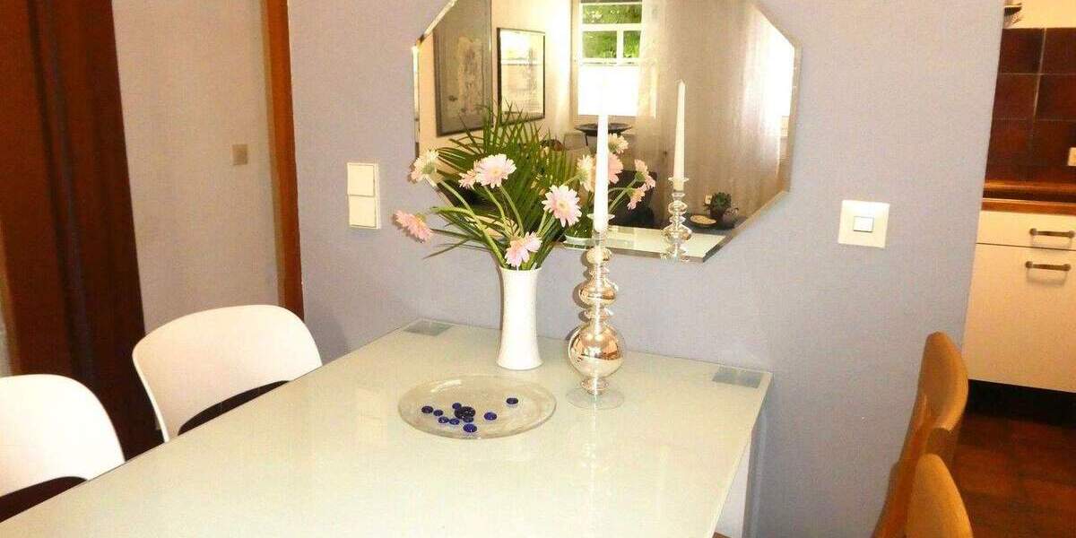 Etagenwohnung Esslingen Stadtmitte - 2 Zimmer, 50 m&sup2;, 900&euro; | Angebot:25094871