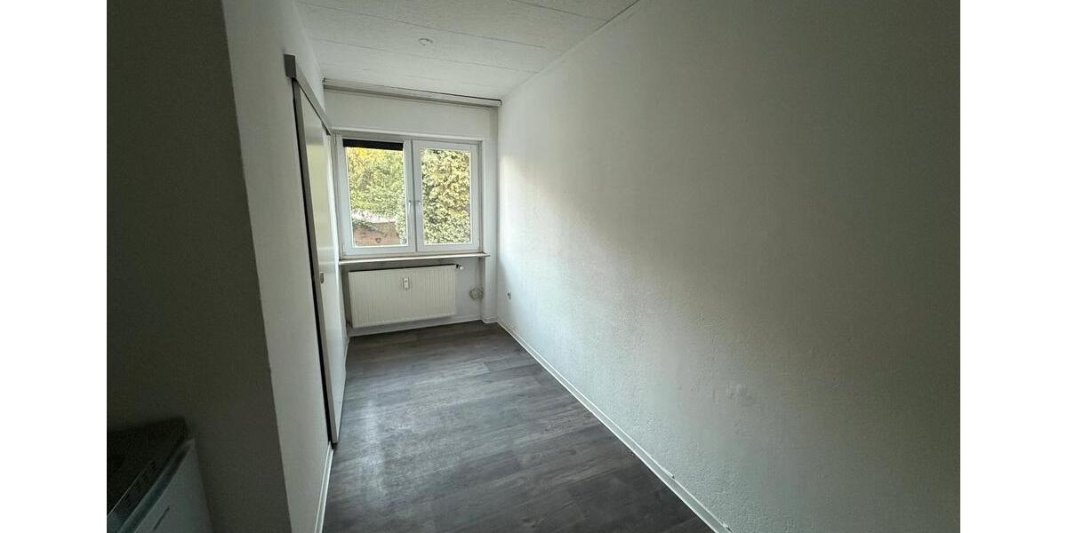 Etagenwohnung Merchweiler - 1 Zimmer, 12 m&sup2;, 200&euro; | Angebot:26671402